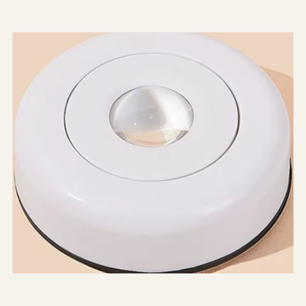 White round LED accent light full product view