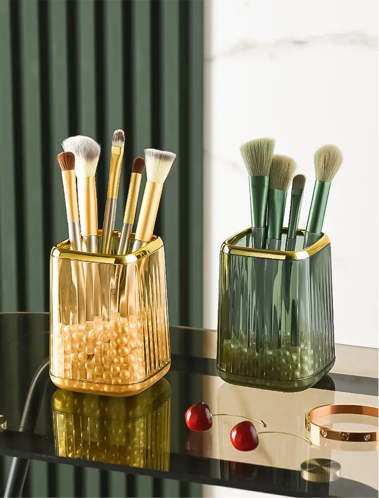 Plastic Makeup Brush Holder